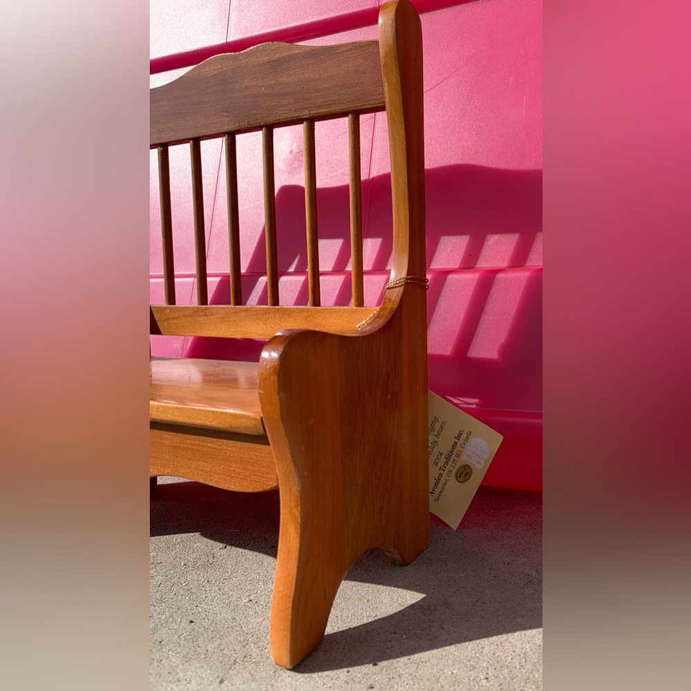New Vintage Avonlea doll sofa furniture bench - Picture 3 of 10